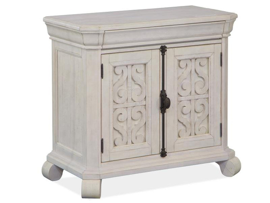 Magnussen Furniture Bronwyn Bachelor Chest in Alabaster